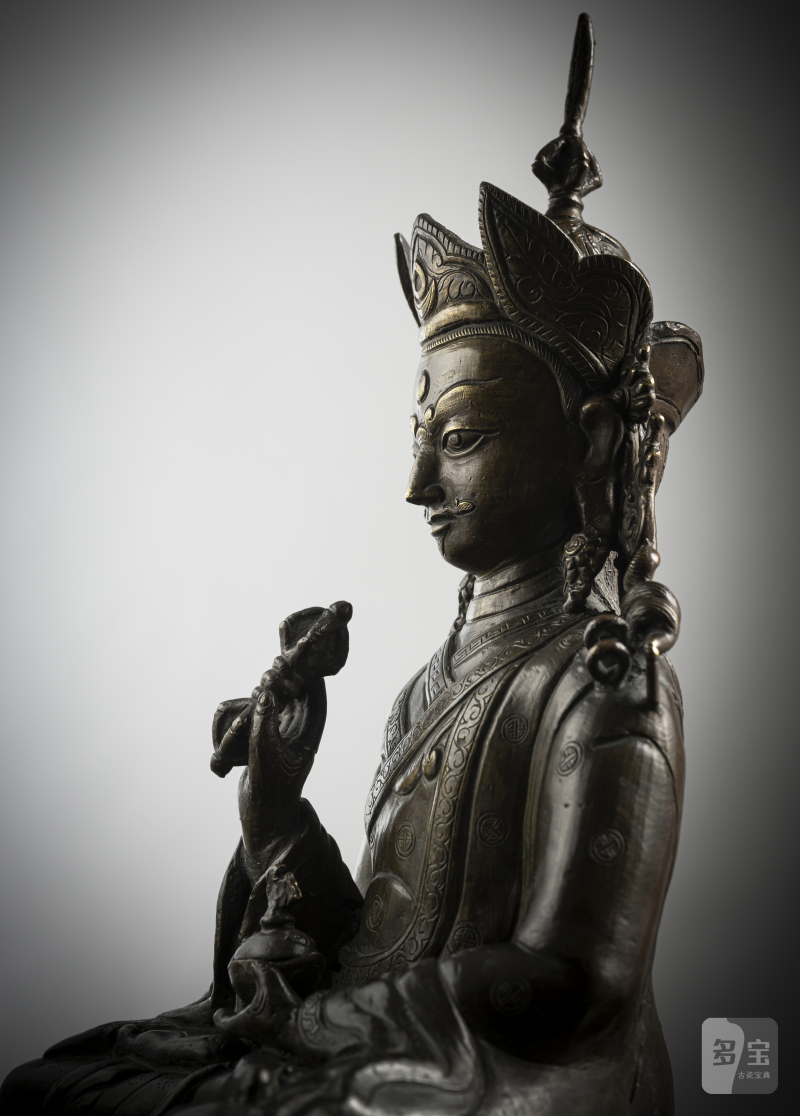 A BRONZE FIGURE OF PADMASAMBHAVA - 图4